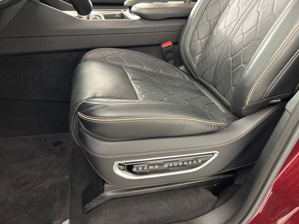 Used 2023 Jeep Grand Wagoneer Series III image 24