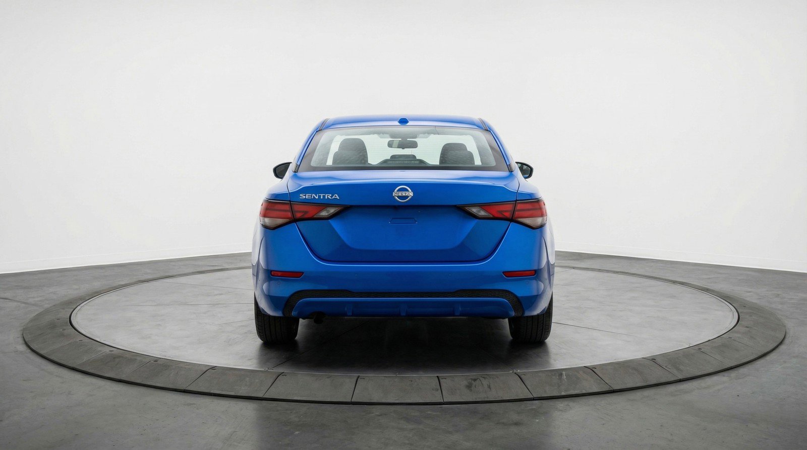 Used 2025 Nissan Sentra SV image 7