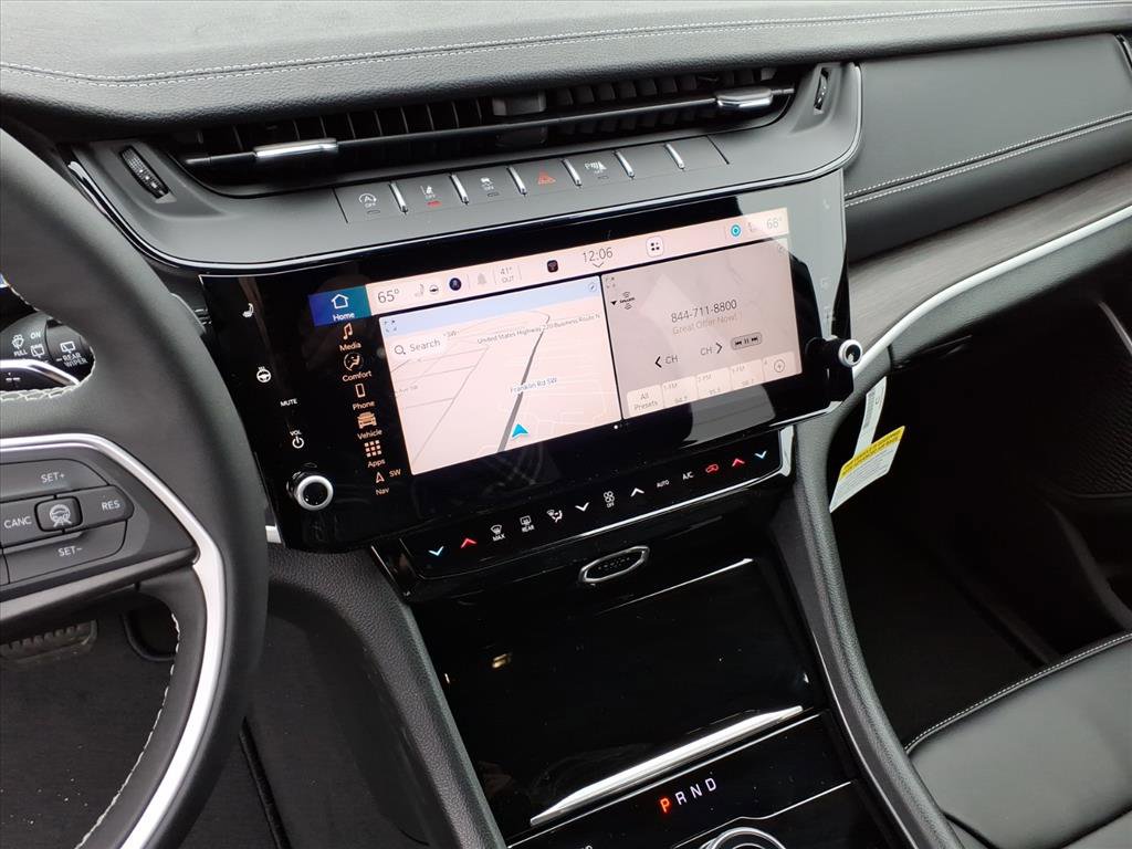 New 2026 Jeep Grand Cherokee Limited image 22