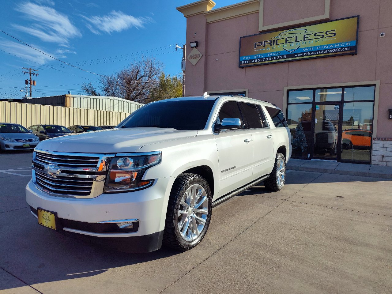Used 2019 Chevrolet Suburban Premier w/ Premier Plus Edition image 8