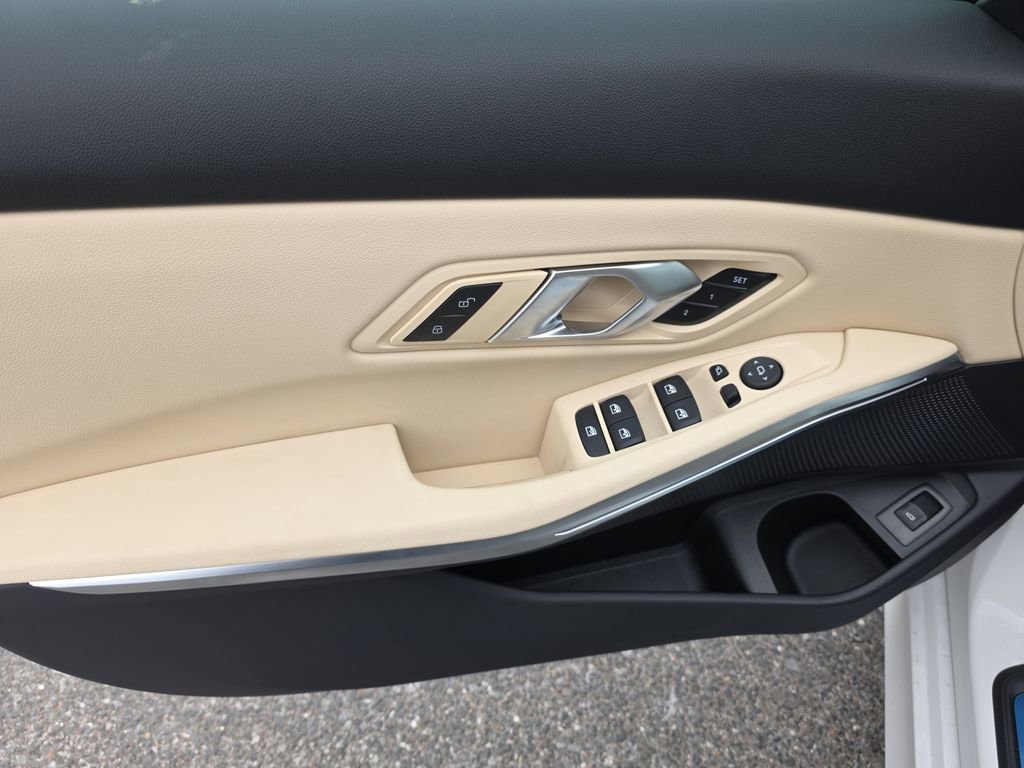 New 2026 BMW 330i xDrive Sedan w/ Premium Package image 11