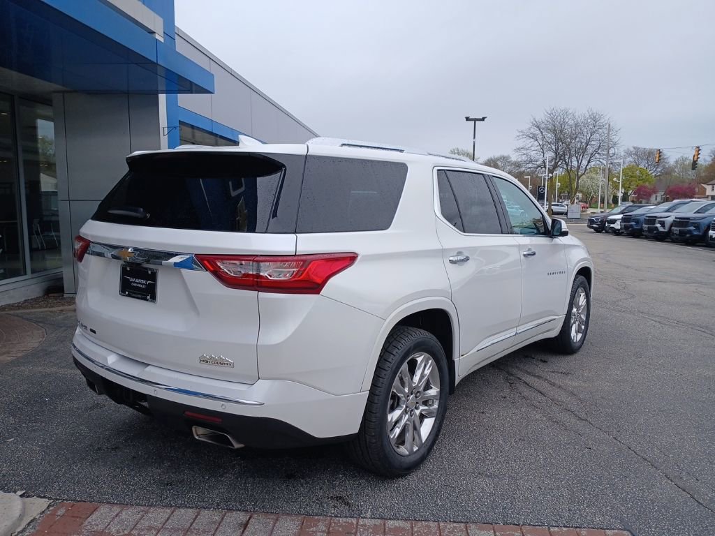 Certified 2020 Chevrolet Traverse High Country w/ LPO, Floor Liner Package AWD/4WD image 6