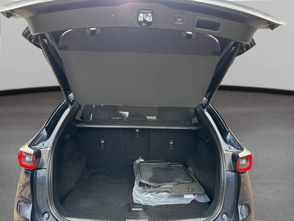 Used 2024 MAZDA CX-5 Signature image 11