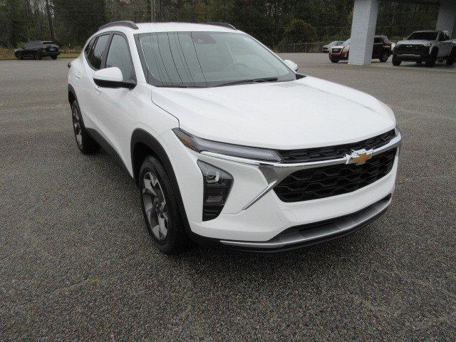 New 2026 Chevrolet Trax LT image 4