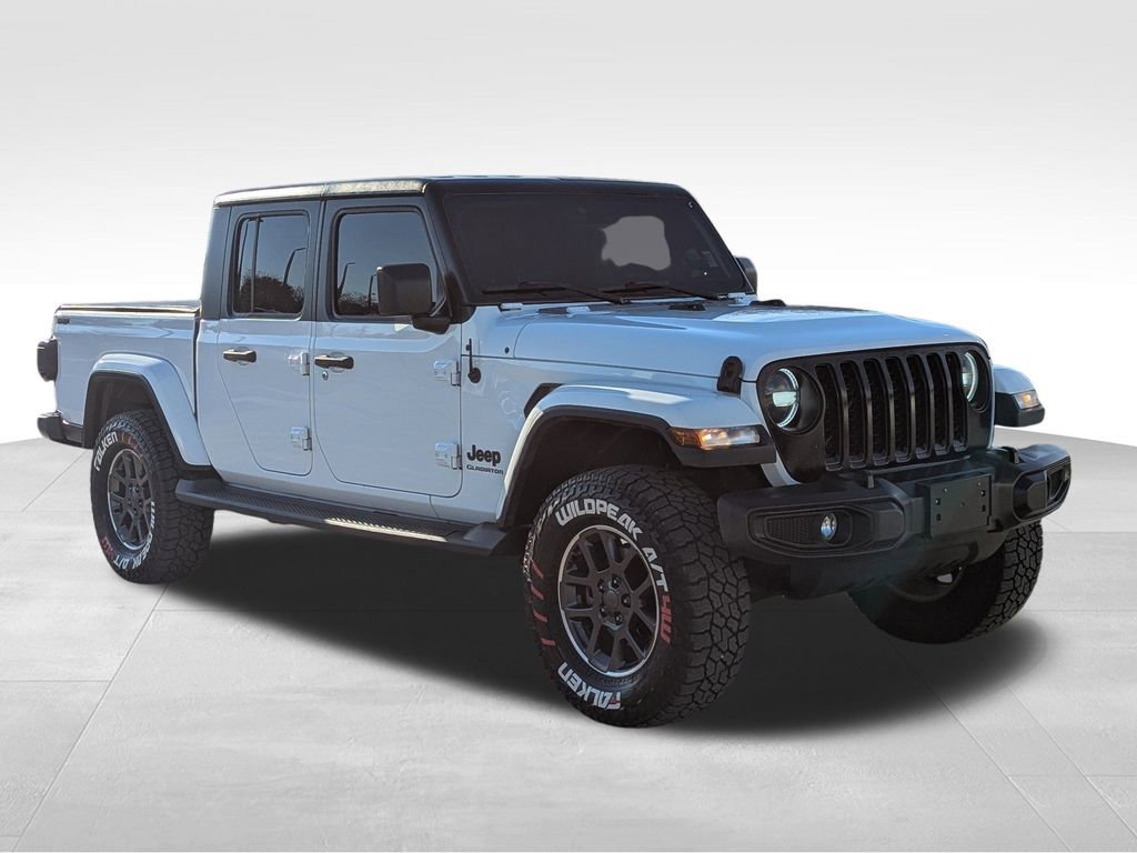 Used 2020 Jeep Gladiator Overland image 2