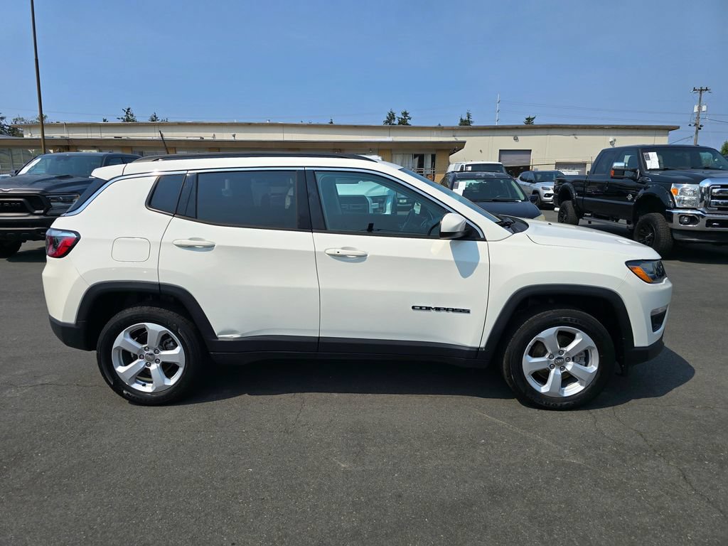 Used 2021 Jeep Compass Latitude w/ Convenience Group AWD/4WD image 9