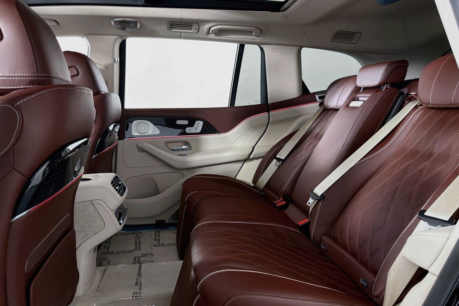 New 2026 Mercedes-Benz Maybach GLS 600 4MATIC image 7