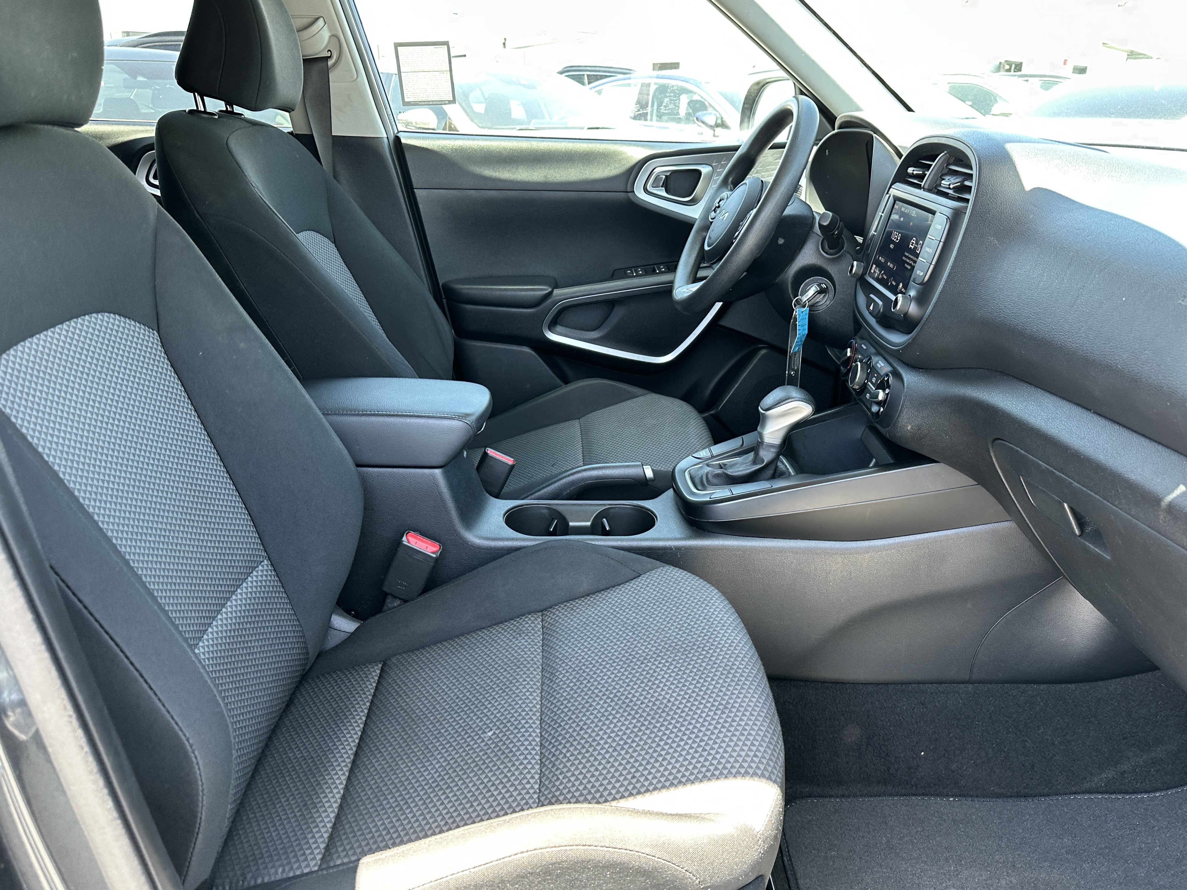 Certified 2022 Kia Soul LX w/ Technology Package FWD image 15