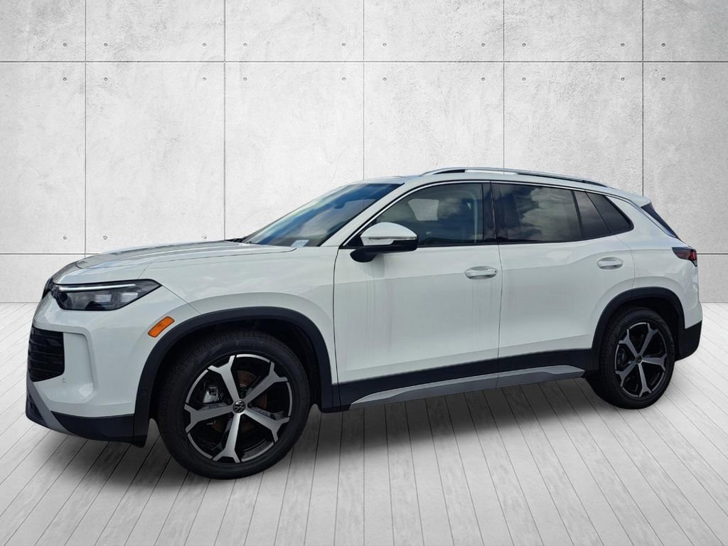 New 2026 Volkswagen Tiguan SE FWD image 9