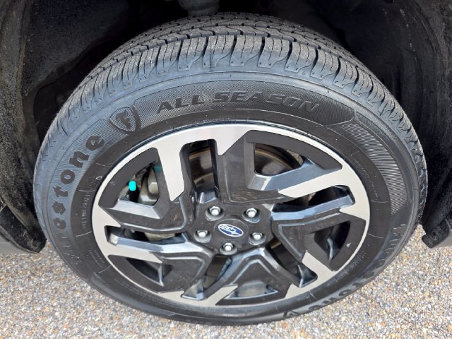 Used 2025 Subaru Forester Limited AWD/4WD image 9