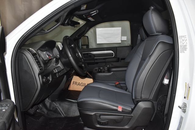 New 2026 RAM 3500 Tradesman AWD/4WD image 11