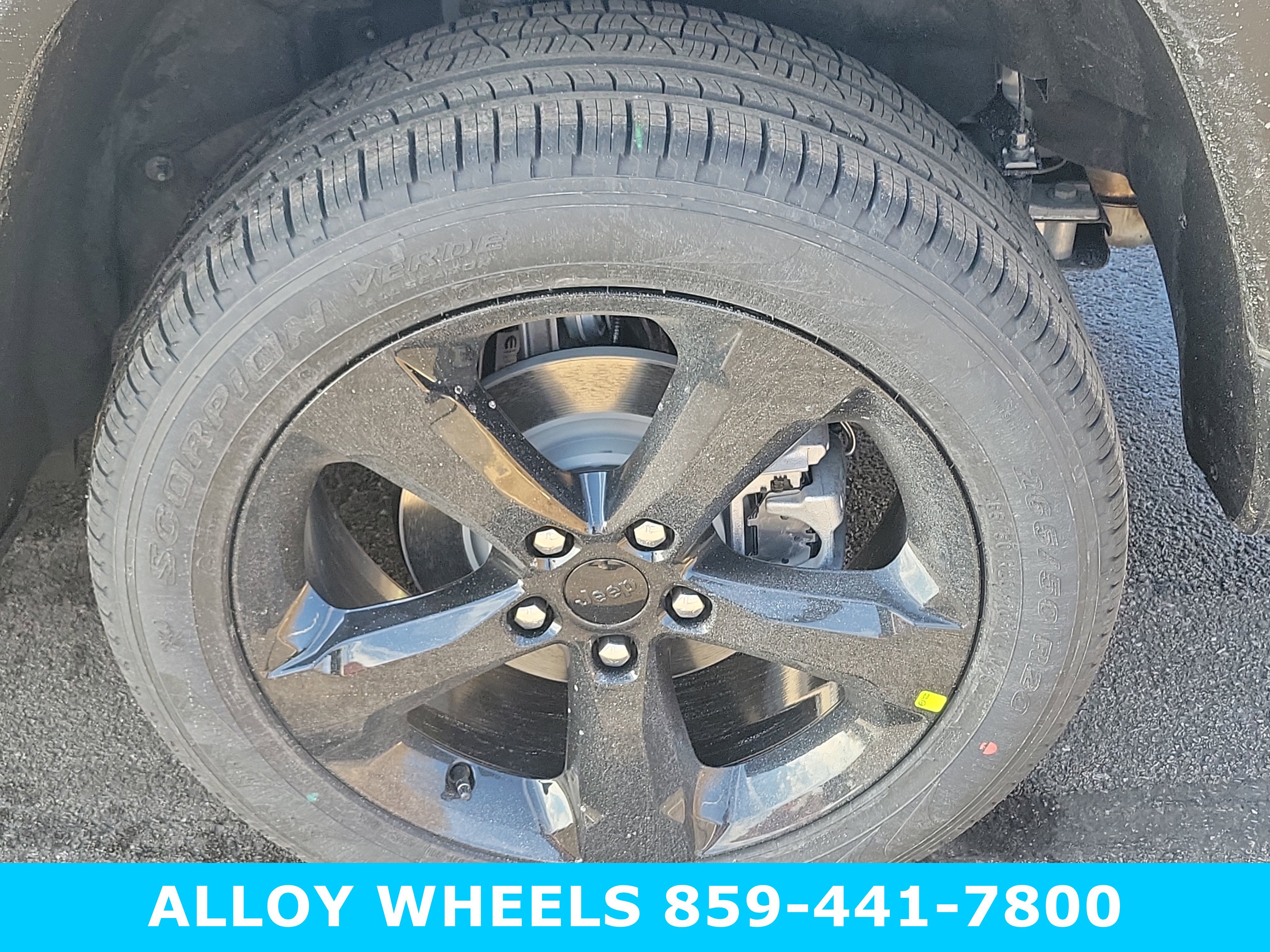 New 2026 Jeep Grand Cherokee Limited image 9