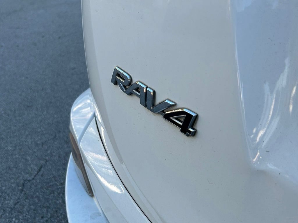 Used 2016 Toyota RAV4 XLE FWD image 34