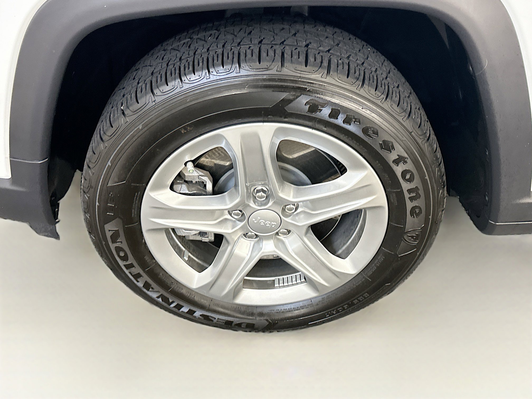 Used 2024 Jeep Compass Latitude w/ Convenience Group image 11