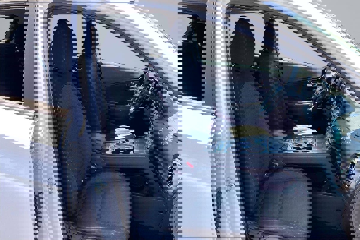 Used 2023 Hyundai Kona SE FWD image 7