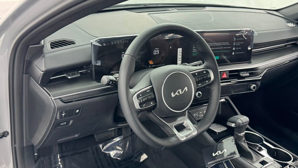 New 2026 Kia K5 GT-Line image 33