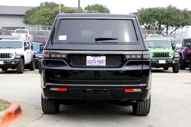 New 2026 Jeep Grand Wagoneer 4WD w/ Premium Group I image 6