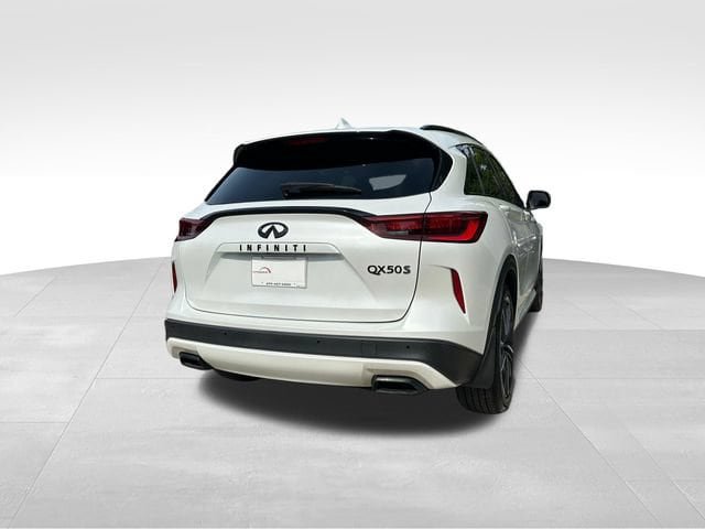 Used 2023 INFINITI QX50 Sport FWD image 5