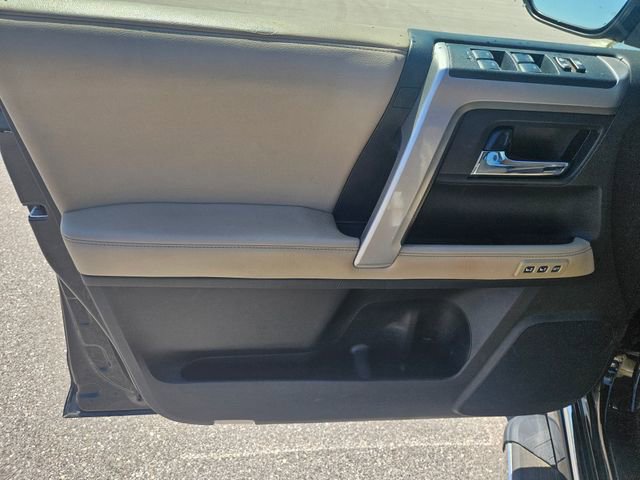Used 2017 Toyota 4Runner Limited AWD/4WD image 10