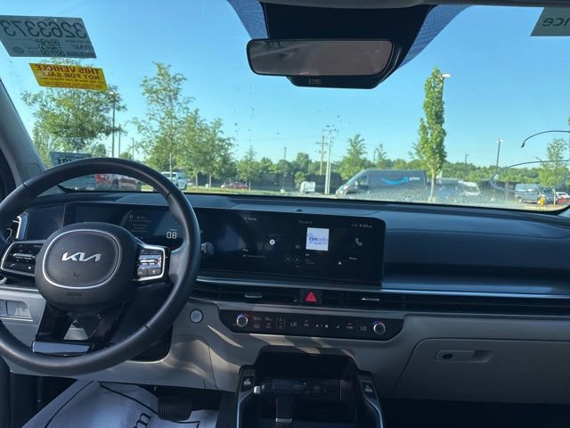 Used 2024 Kia Sorento S FWD image 20