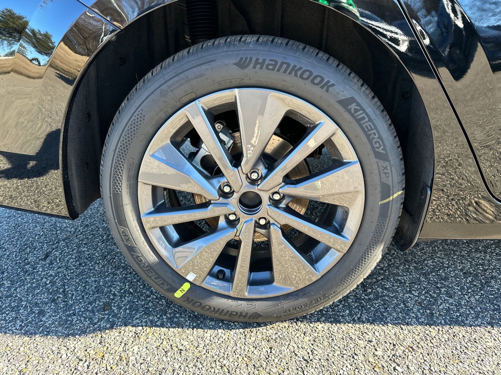 New 2026 Nissan Sentra SL w/ Floor Mat Package FWD image 17