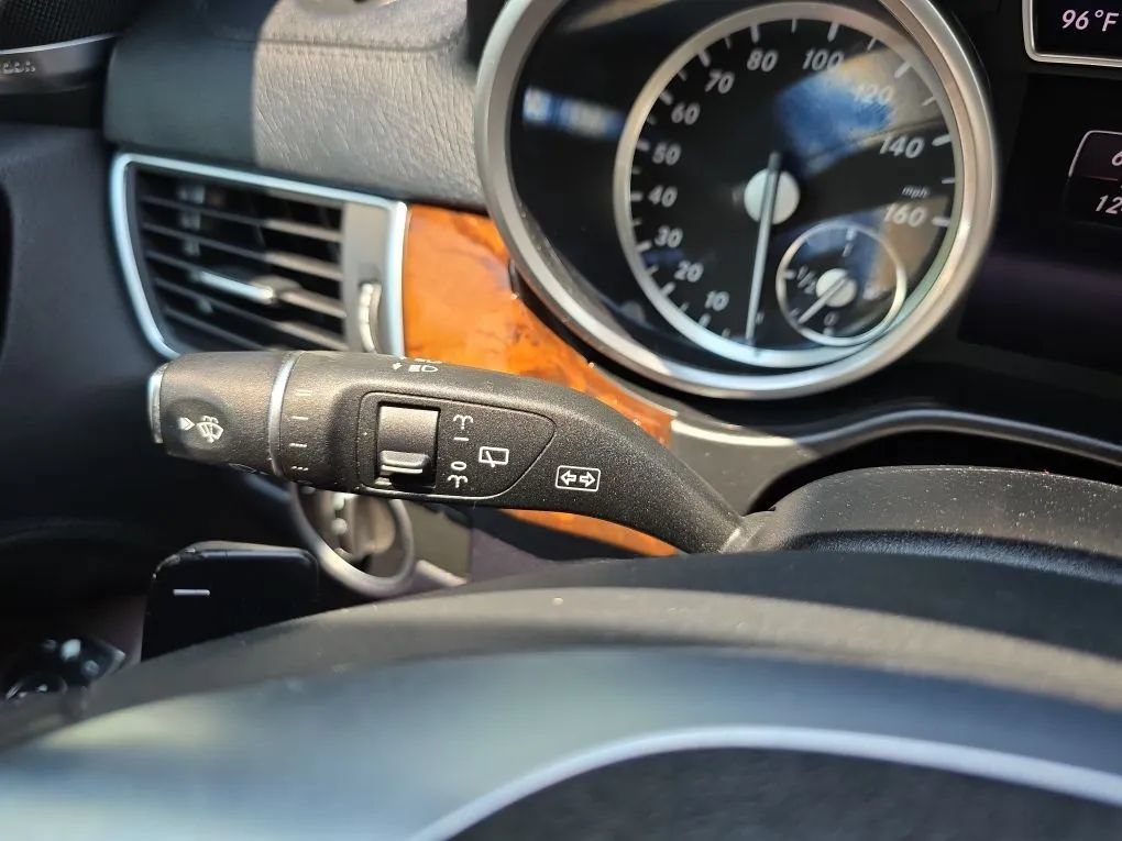 Used 2015 Mercedes-Benz ML 400 4MATIC image 20