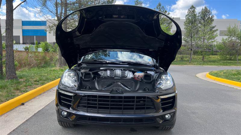 Used 2016 Porsche Macan S AWD/4WD image 40