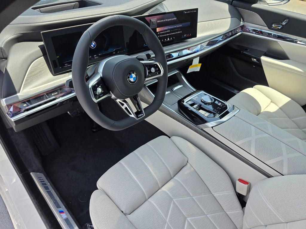 New 2026 BMW 760i xDrive w/ Executive Package image 8