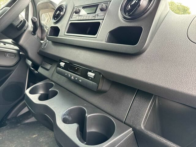 New 2025 Mercedes-Benz Sprinter 2500 image 15