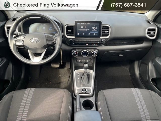 Used 2023 Hyundai Venue SEL w/ Cargo Package image 25