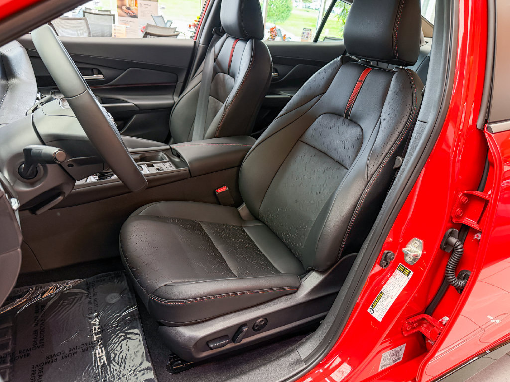 New 2027 Nissan Sentra SR w/ SR Premium Package FWD image 13