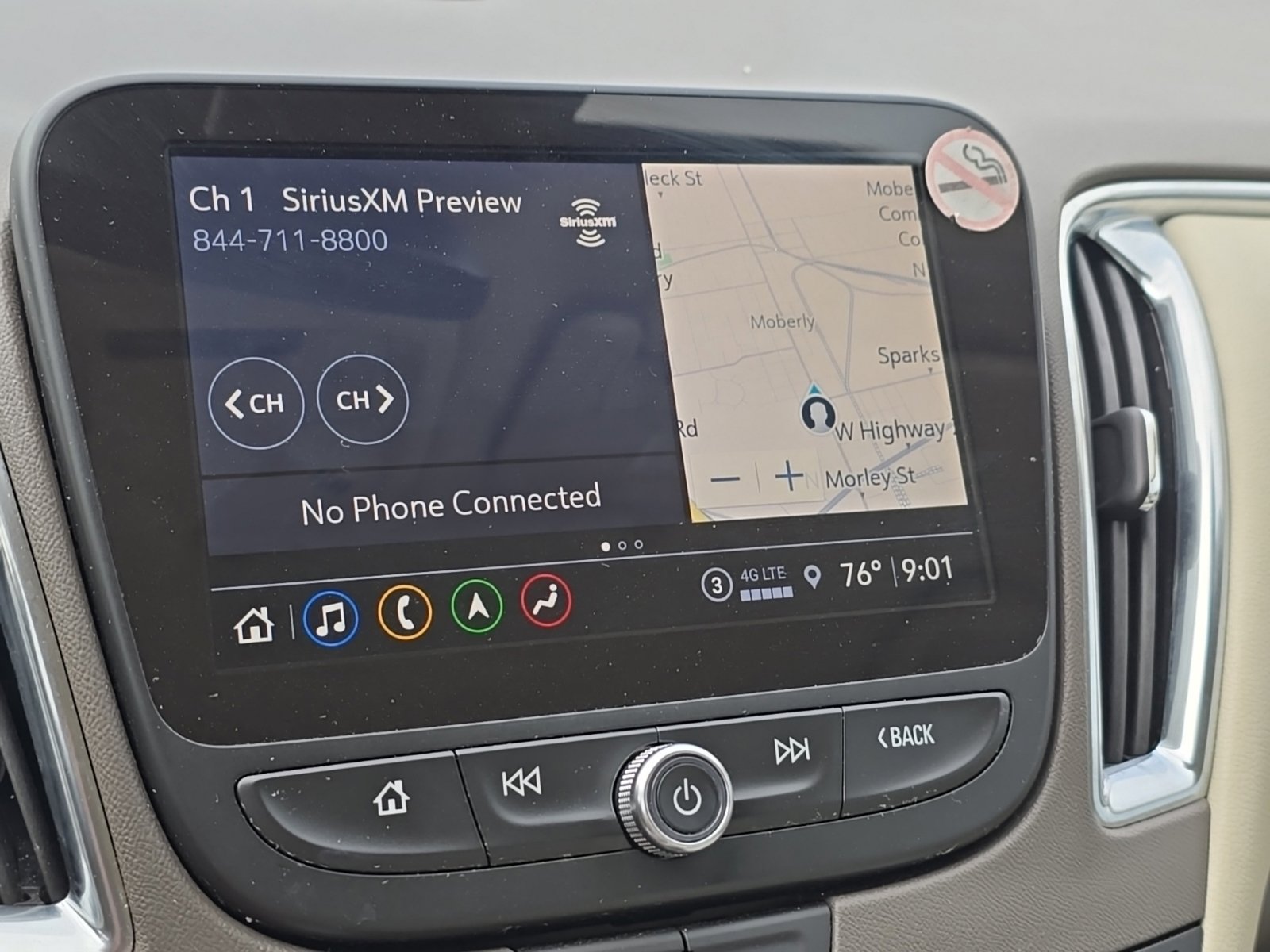 Used 2024 Chevrolet Malibu LT FWD image 27