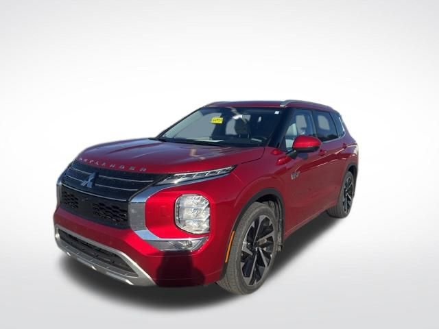 Used 2024 Mitsubishi Outlander 4WD Plug-In Hybrid image 1