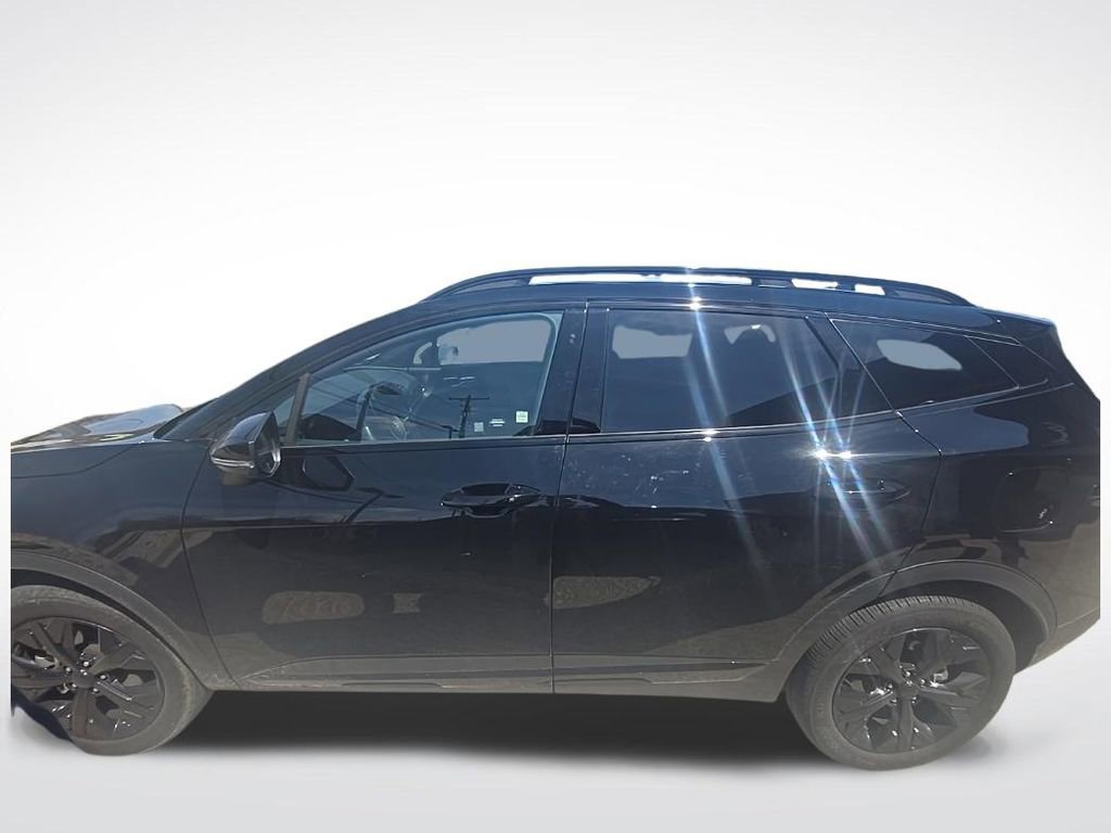 Used 2025 Kia Sportage X-Line w/ Premium Package image 2