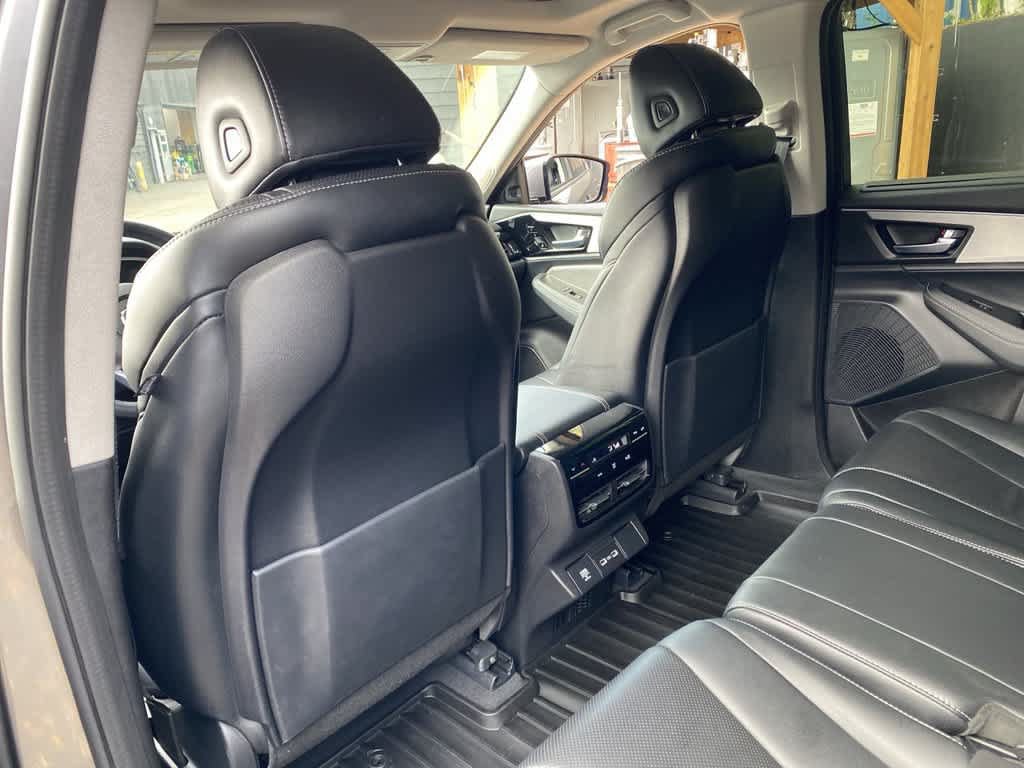 Used 2023 Acura MDX w/ Technology Package AWD/4WD image 14