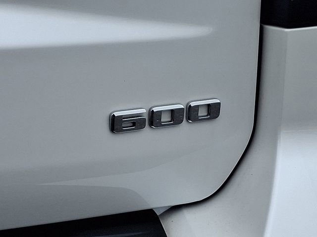 Used 2024 Cadillac Escalade ESV Premium Luxury w/ Performance Package AWD/4WD image 36