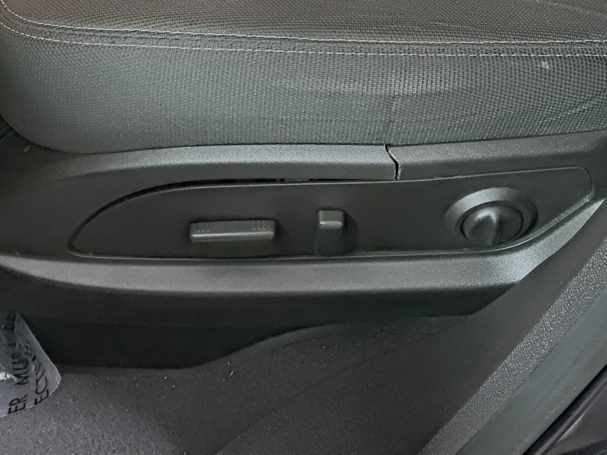 Used 2013 Chevrolet Traverse LT FWD image 13