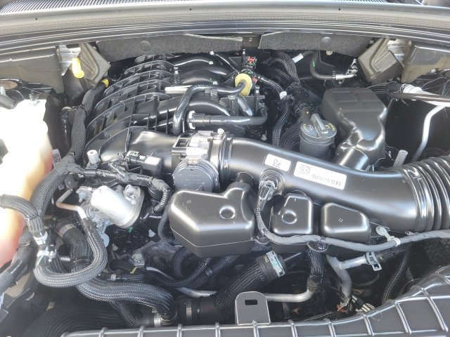 Used 2023 Jeep Grand Cherokee Limited RWD image 10