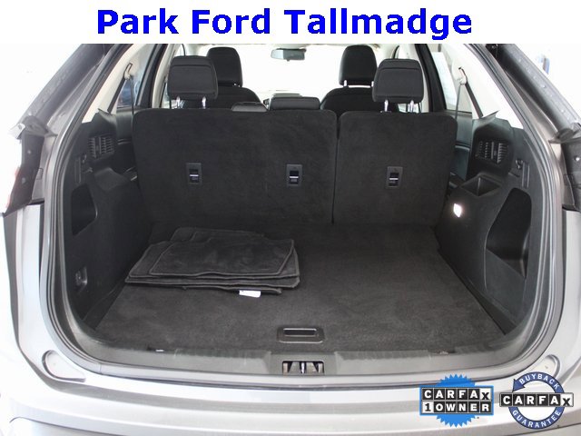 Used 2021 Ford Edge SE image 5