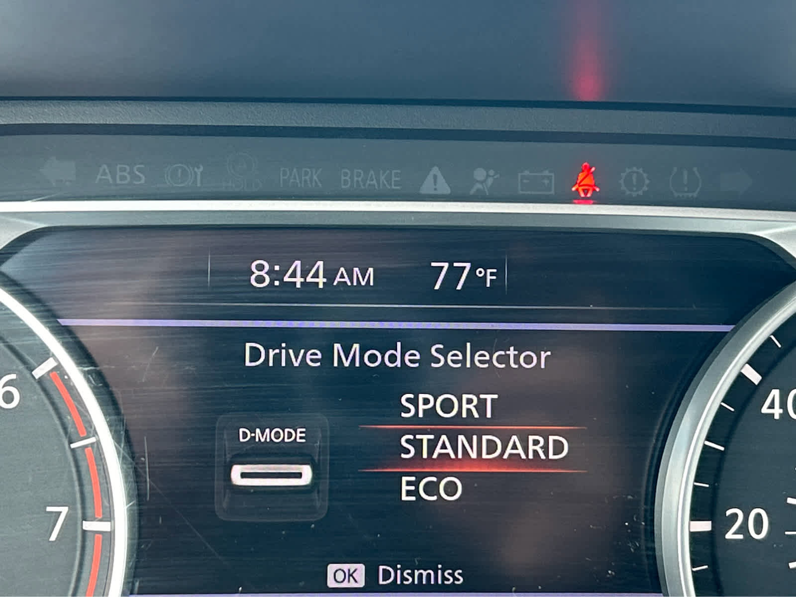 Used 2023 Nissan Rogue SV image 33