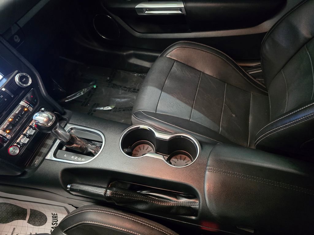 Used 2018 Ford Mustang Premium image 29