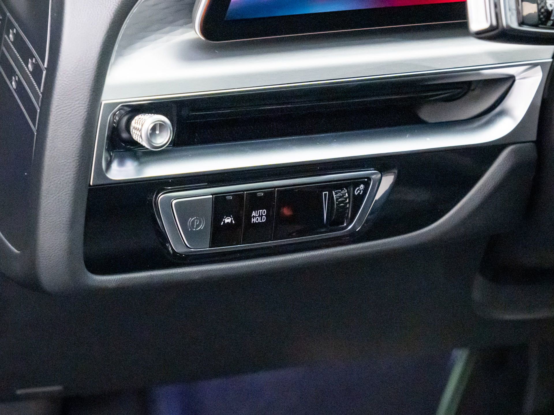 New 2026 Cadillac Lyriq V w/ LPO, Floor Liner Package AWD/4WD image 21