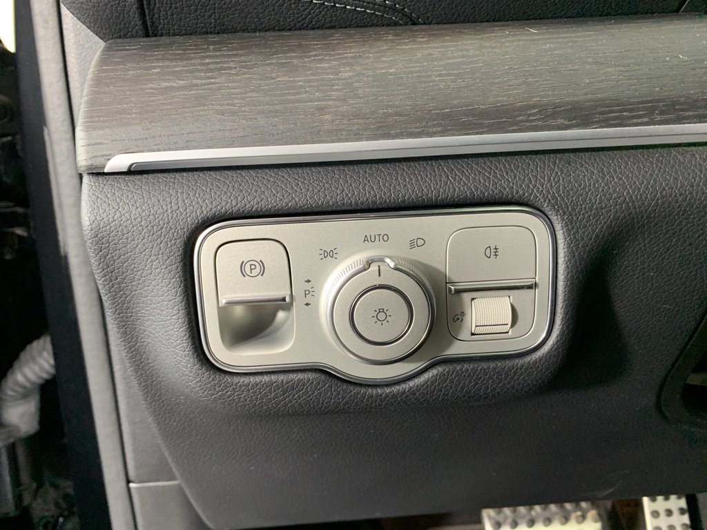 Used 2023 Mercedes-Benz GLS 450 450 4MATIC image 16