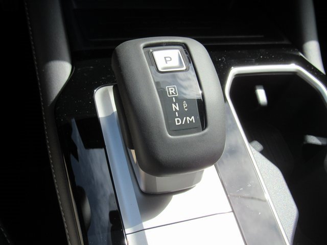 New 2025 Mitsubishi Outlander SE image 20