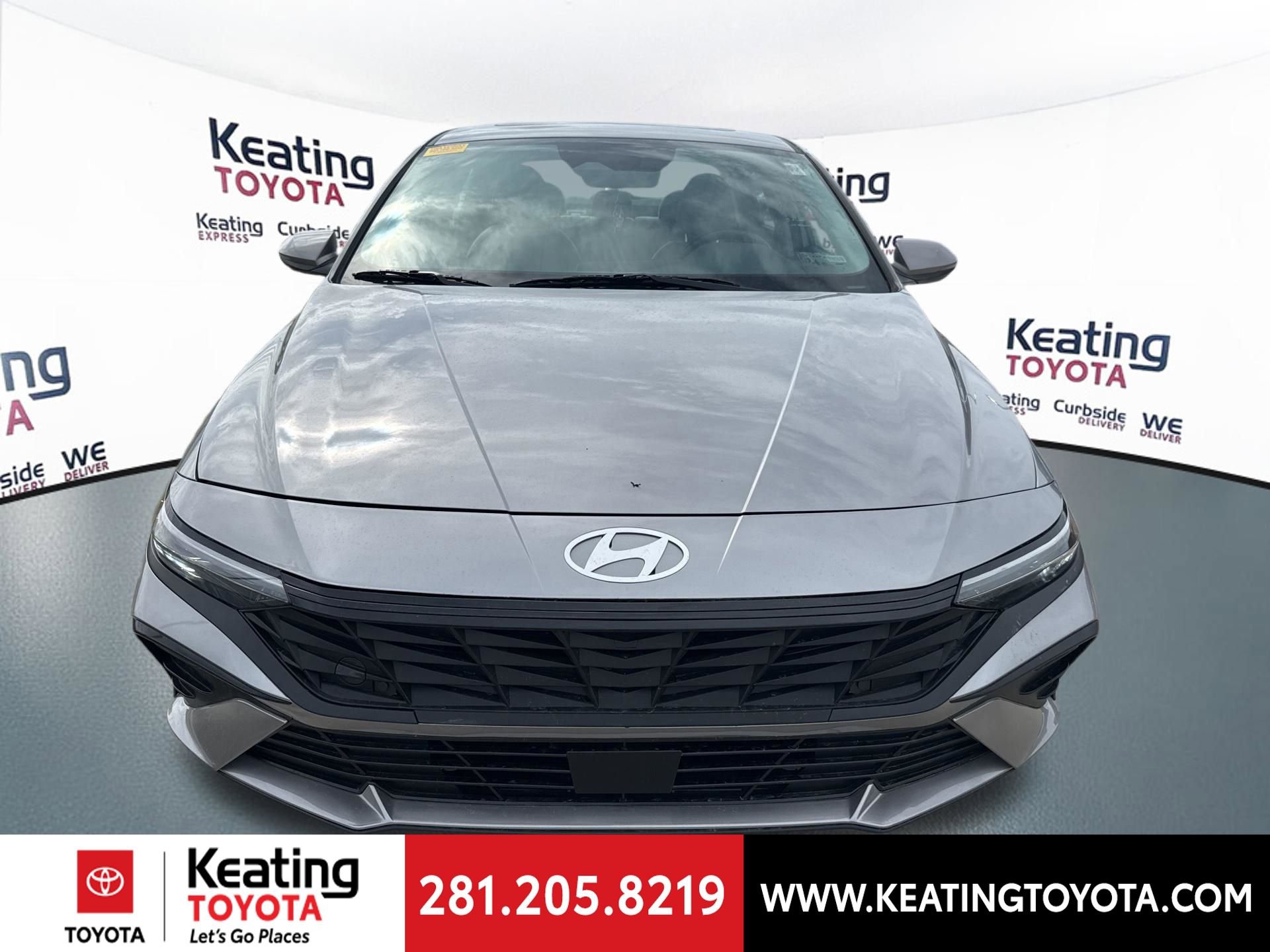 Used 2025 Hyundai Elantra Limited image 2