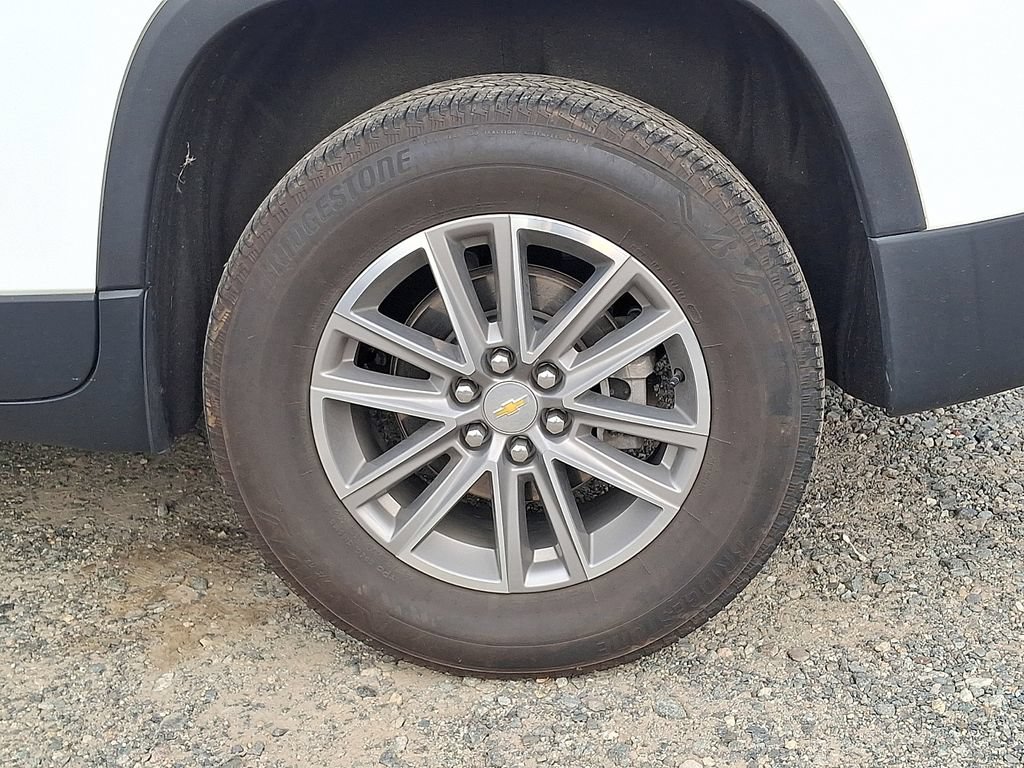 Certified 2024 Chevrolet Traverse LT FWD image 34