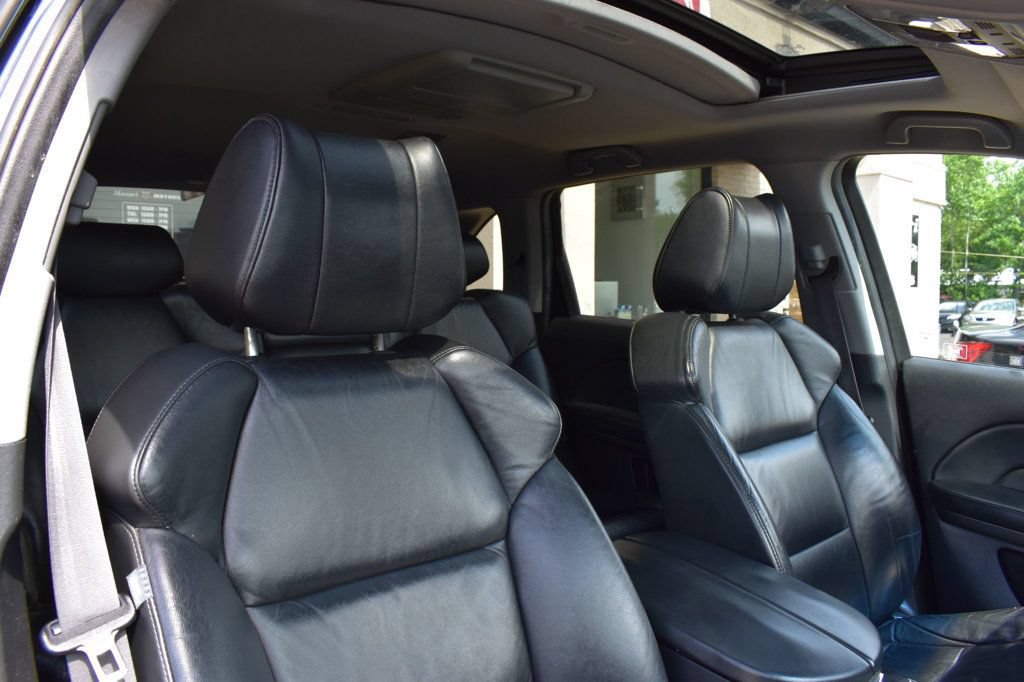Used 2007 Acura MDX w/ Tech & Entertainment Pkg AWD/4WD image 12