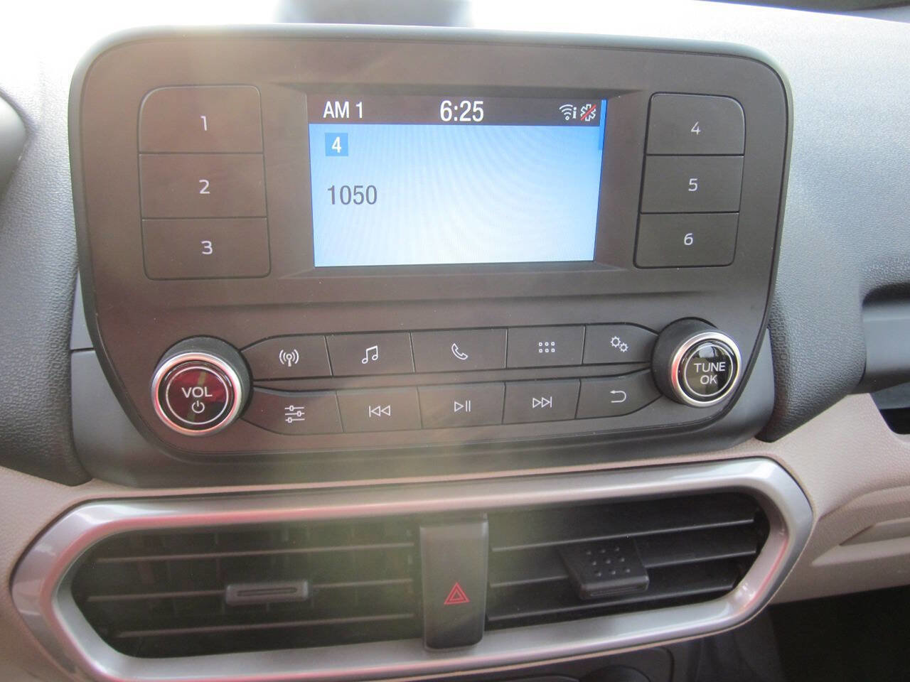Used 2020 Ford EcoSport S FWD image 21