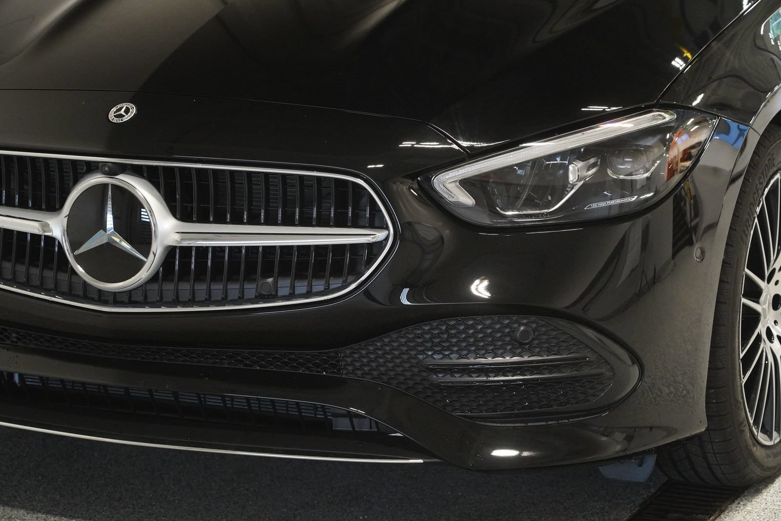 New 2026 Mercedes-Benz C 300 4MATIC Sedan image 8