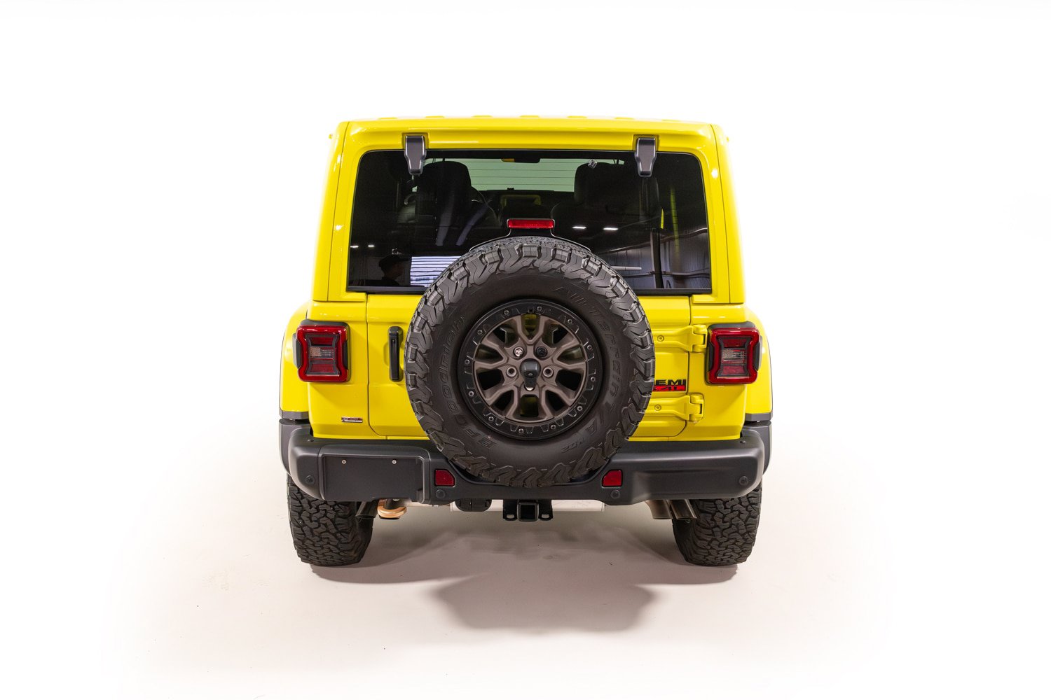 Used 2023 Jeep Wrangler Unlimited Rubicon 392 w/ Trailer Tow Package AWD/4WD image 6